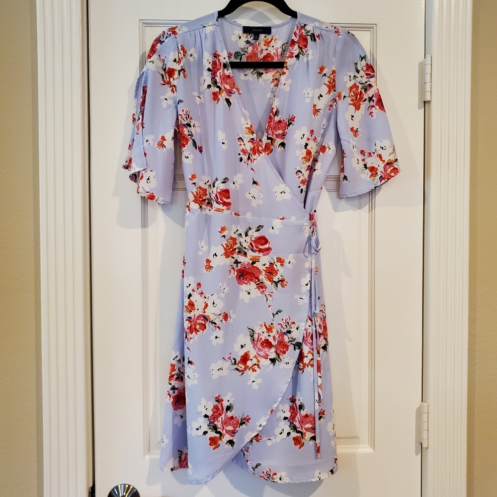 NWOT ECLAIR Blue Floral Short Wrap Dress XS